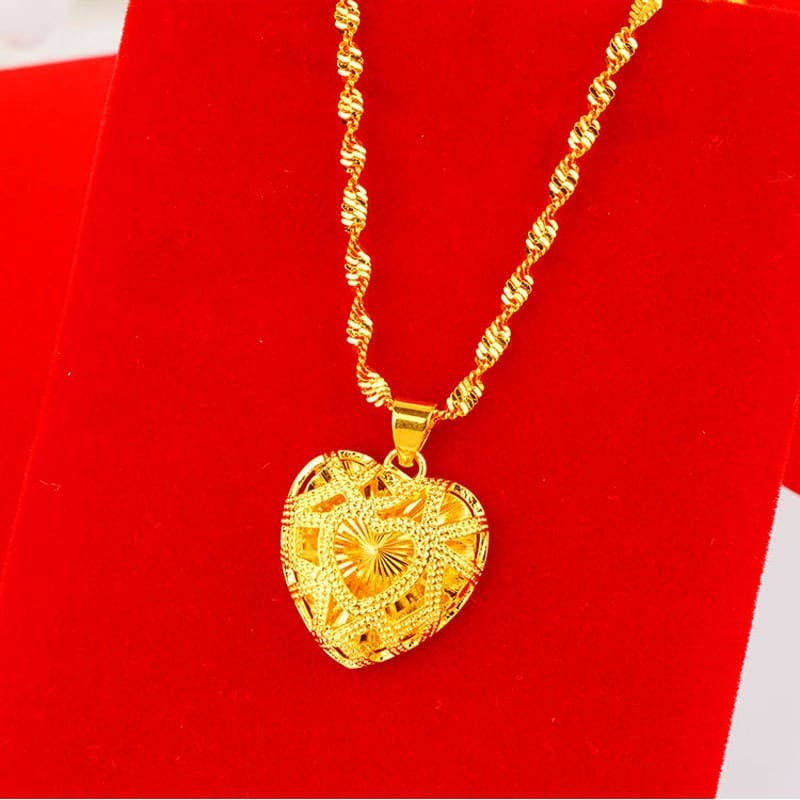 Exquisite 24K Gold Plated Round Heart Pendant Twisted Chain Necklace for Women